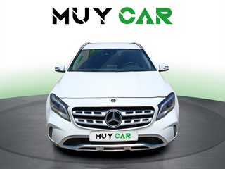 Mercedes-Benz GLA 180 90 kW (122 CV)