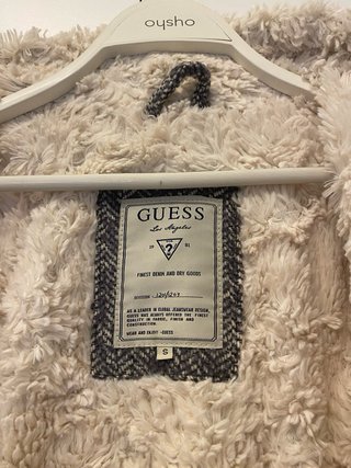 Abrigo Guess Talla S