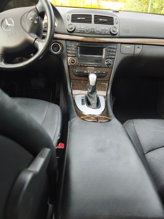 Mercedes-Benz Clase E 2005- IMPECABLE !!