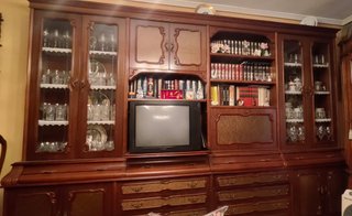 Mueble de Salón Clásico de Madera