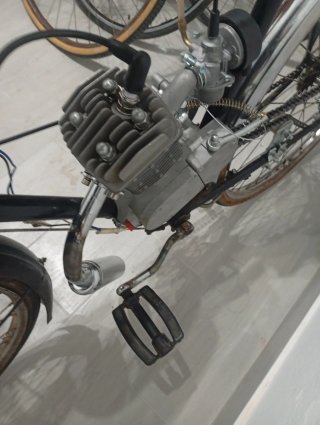 Bicicleta con motor