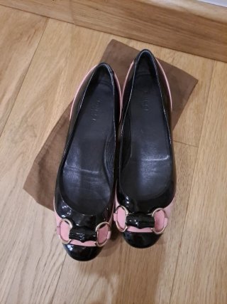 Bailarinas Gucci Piel Negra y Rosa