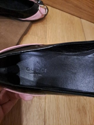 Bailarinas Gucci Piel Negra y Rosa
