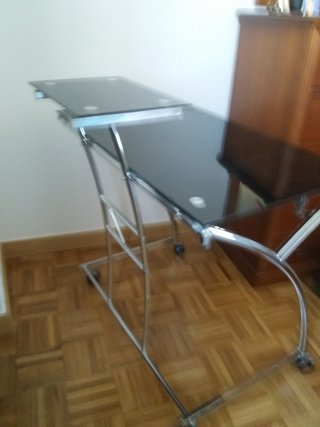 Mesa escritorio cristal y metal
