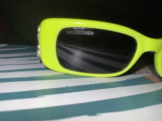 Gafas Balenciaga Dynasty BB Neón