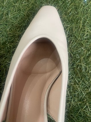 Zapatos beige talla 40