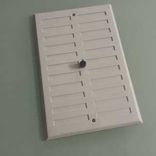 NUEVA. Rejilla de ventilación blanca
