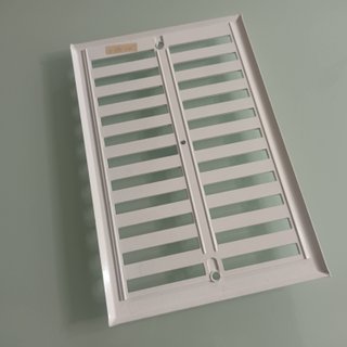 NUEVA. Rejilla de ventilación blanca