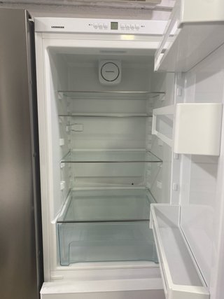 Nevera Liebherr Blanca