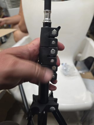 Trípode para móvil con cuello flexible