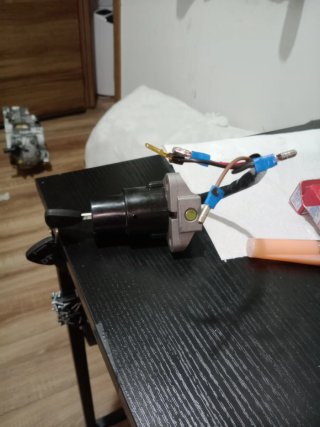 Bombín Encendido Yamaha DT 125 con Llave