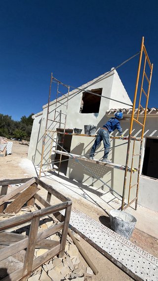 TRABAJOS DE CONSTRUCCIÓN Y REFORMAS – ALICANTE Y