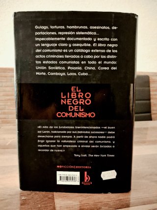 EL LIBRO NEGRO DEL COMUNISMO. VV.AA.