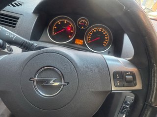 Opel Astra 2006