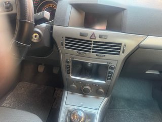 Opel Astra 2006