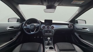 Mercedes-Benz GLA 180 90 kW (122 CV)