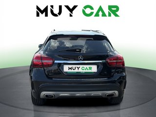 Mercedes-Benz GLA 180 90 kW (122 CV)