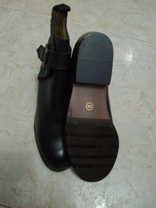 Botines de Piel Negros