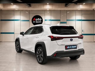 Lexus UX 250H 2021