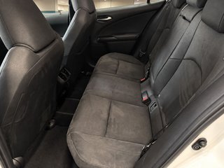 Lexus UX 250H 2021