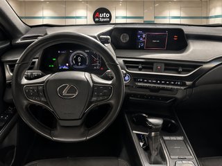 Lexus UX 250H 2021