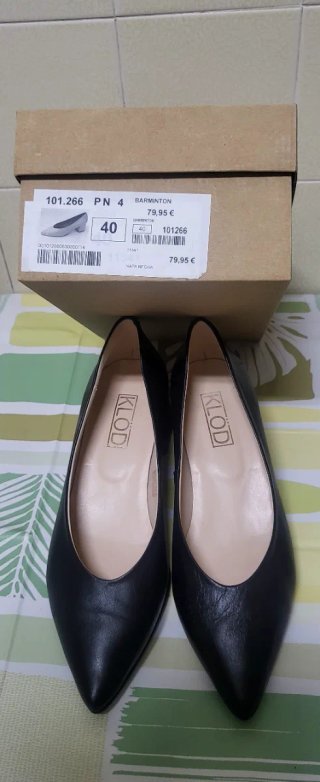 Zapatos de tacón negros