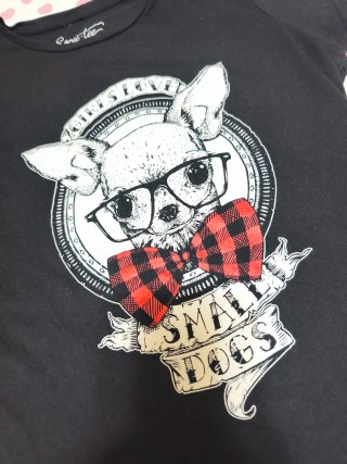 Camiseta Negra Mujer Girls Love Small Dogs