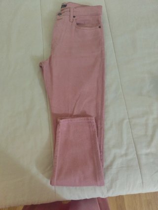 Pantalón vaquero rosa