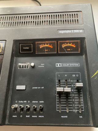 Radio casete Telefunken Magnetophon C 2400 HiFi