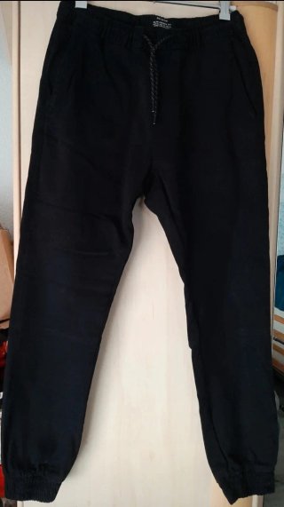 Pantalón Jogger Negro Bershka Hombre