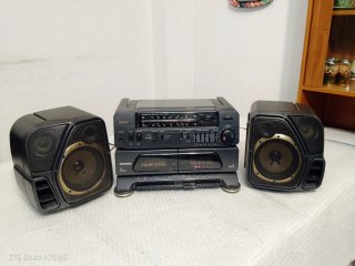 Radio Sanyo M-903SR Boombox doble Cassette.