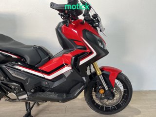 HONDA X-ADV 750 (ESCAPE AKRAPOVIC HOMOLOGADO + TOP CASE)