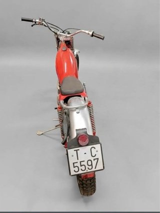 Moto Montesa Cota 247
