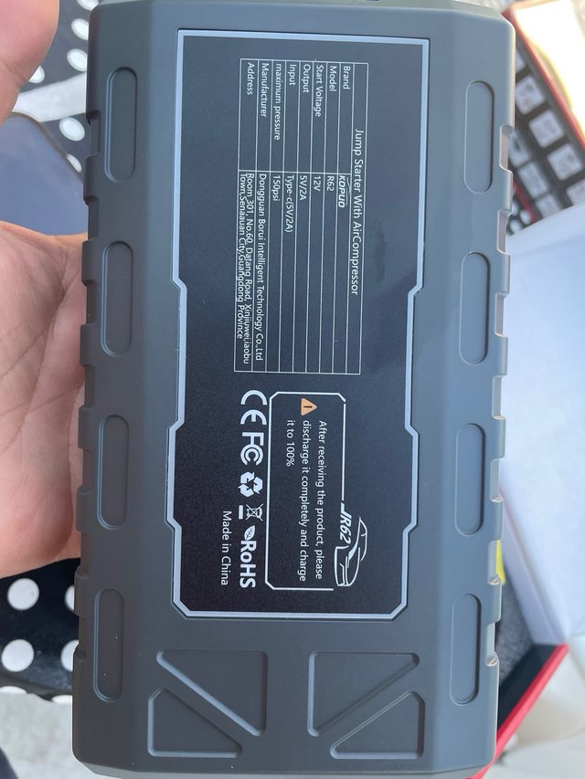 Arrancador Coche y Bomba Inflador KOPUO