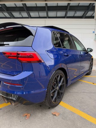 VOLKSWAGEN GOLF 8 R PERFORMANCE 320CV