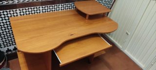 Escritorio de Madera Maciza