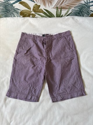 Pantalones cortos hombre morados