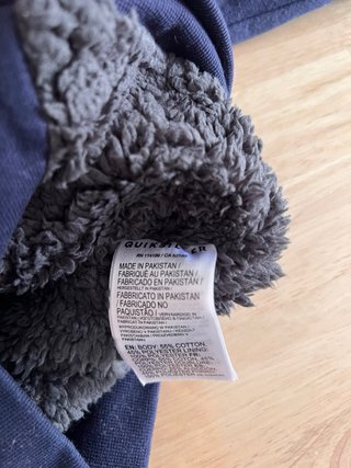 Sudadera Quiksilver con borreguito 2 años