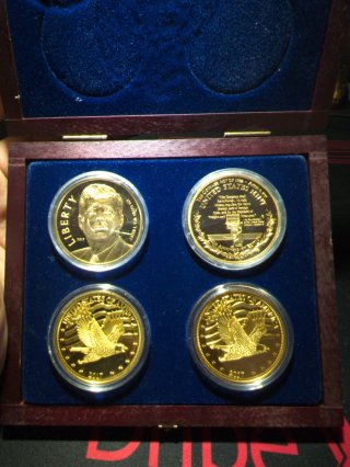Set de 4 Monedas Conmemorativas John F. Kennedy