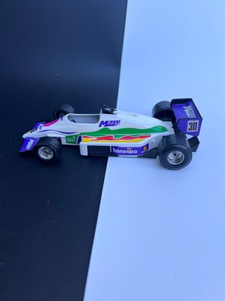 Coche de Carreras Burago Escala 1/24 Antiguo