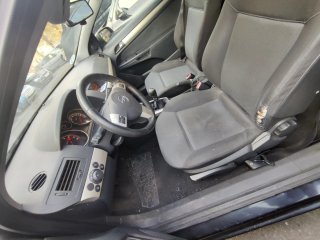 Opel Astra 2007
