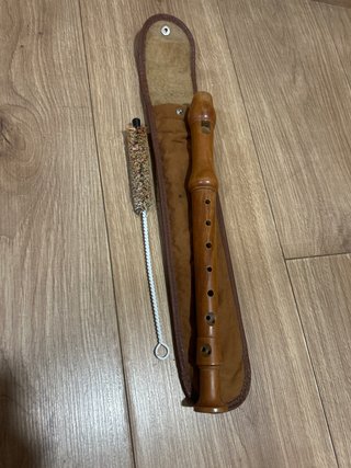 Flauta de madera Kung con funda y cepillo