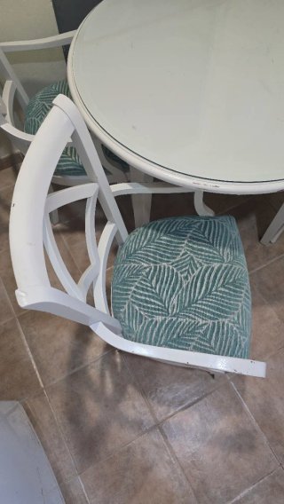 Conjunto comedor vintage mesas y sillas