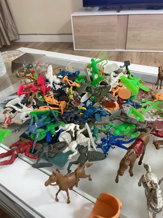 Lote Juguetes Soldados y Carro