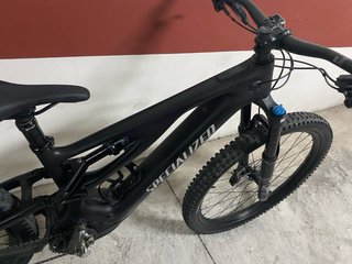 Bicicleta Eléctrica Specialized turbo levo carbon