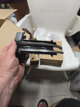 Intermitentes LED dinámicos para espejos audi