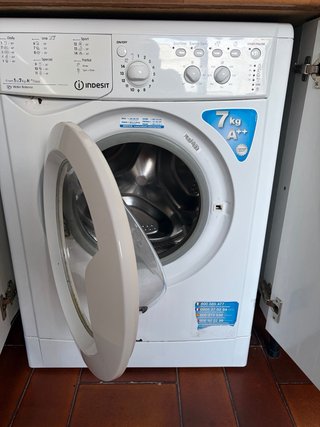 Lavadora Indesit 7kg A++