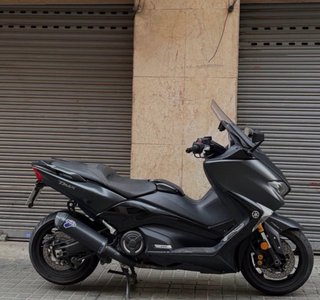 Yamaha TMAX DX 530
