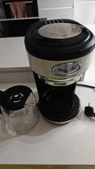 Cafetera Goteo Russell Hobbs Crema/Negro 10 tazas