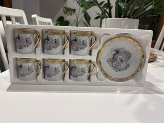 Juego de Café antiguo, 6 tazas y 6 platos